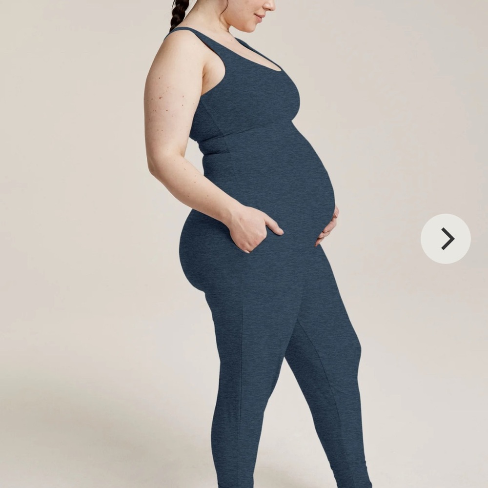 Beyond the Bump Blue Leggings Seamless Stretch